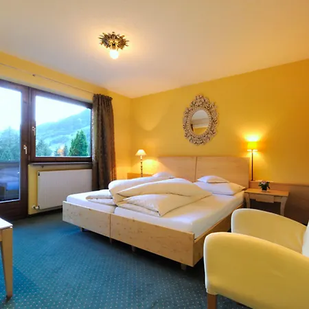 Rosa Canina Superior Hotel