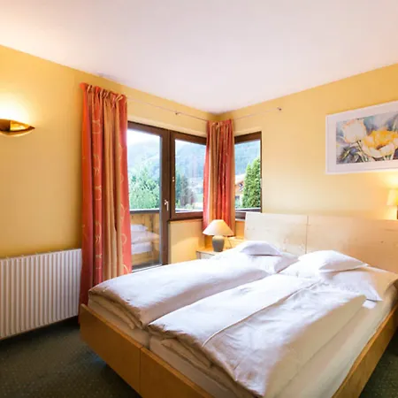 Rosa Canina Superior 3*