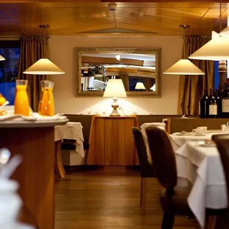 Hotel Rosa Canina Superior 3*