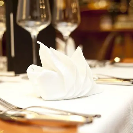 Rosa Canina Superior Hotel