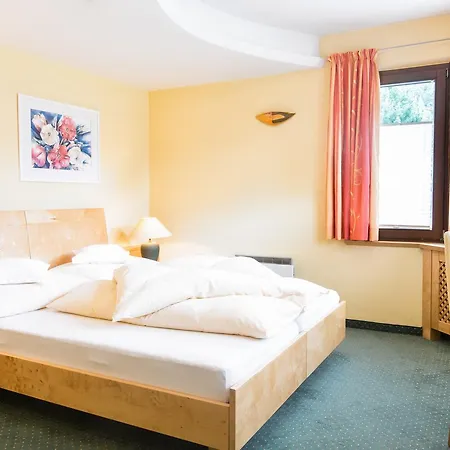 Hotel Rosa Canina Superior St. Anton am Arlberg